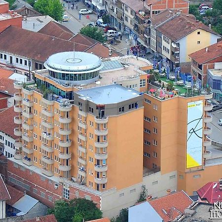 Hotel Semitronix Peja Exteriör bild